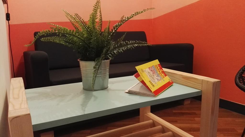 Ostellin Genova Hostel Екстериор снимка